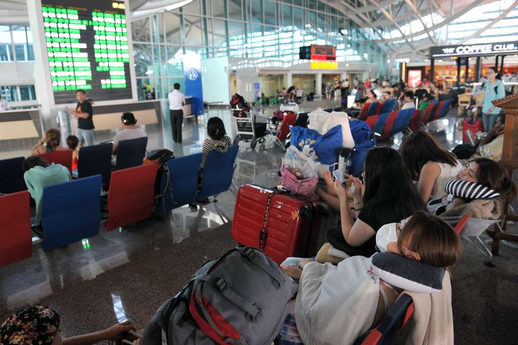 Penumpang `Terdampar` di Bandara Ngurah Rai