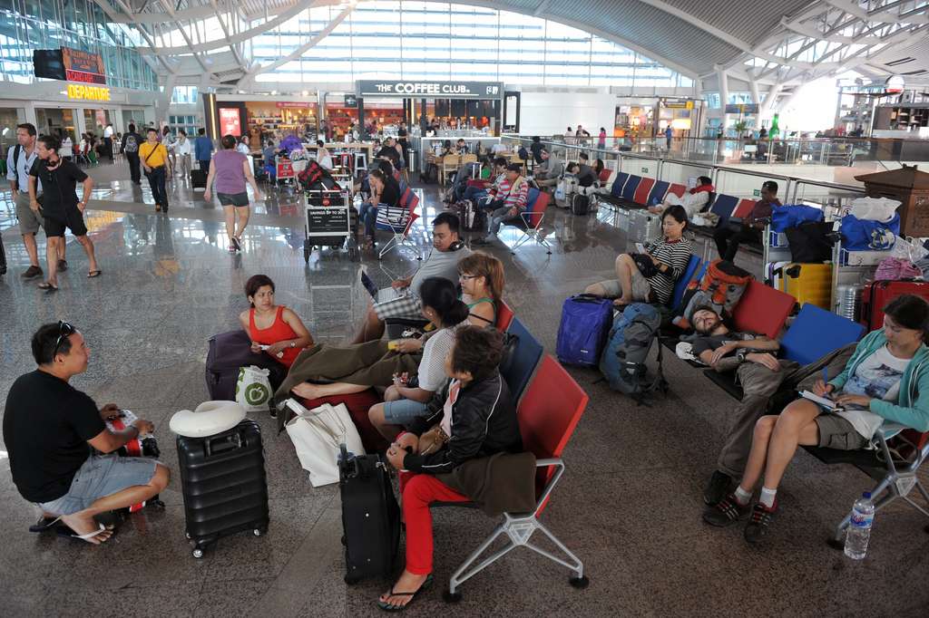 Penumpang `Terdampar` di Bandara Ngurah Rai