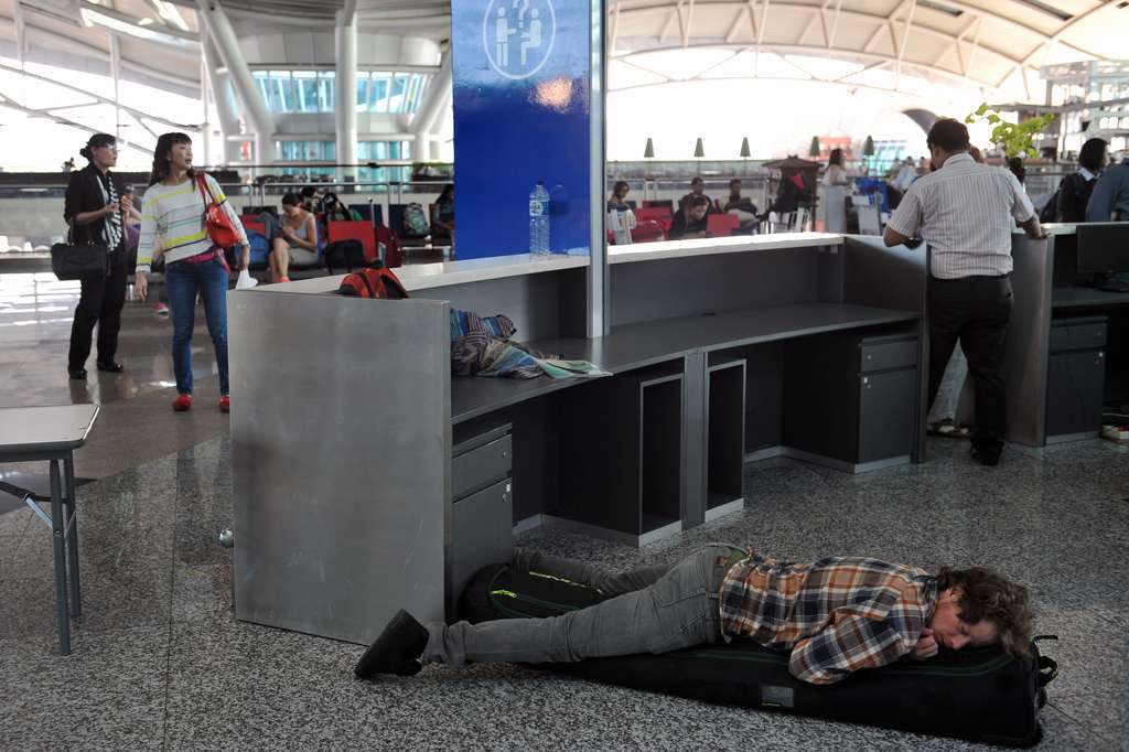 Penumpang `Terdampar` di Bandara Ngurah Rai