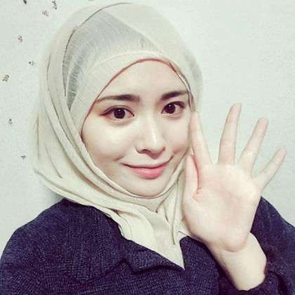 Ayana Gadis Korea Cantik Memilih Islam Dan Putuskan Berhijab