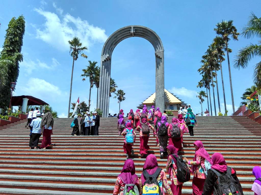 Wisuda Akbar Indonesia Menghafal Quran Digelar Kembali