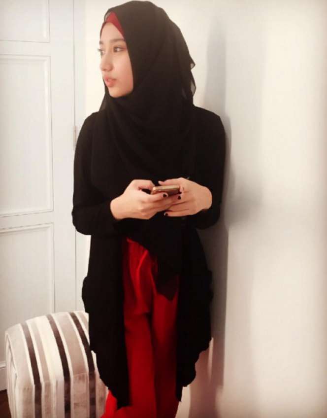 Cantiknya Anak Cindy Fatikasari Berhijab