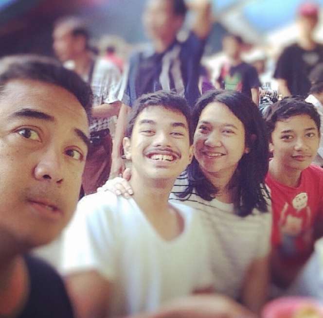 Momen Kebersamaan Farhan Bareng Putra Sulung