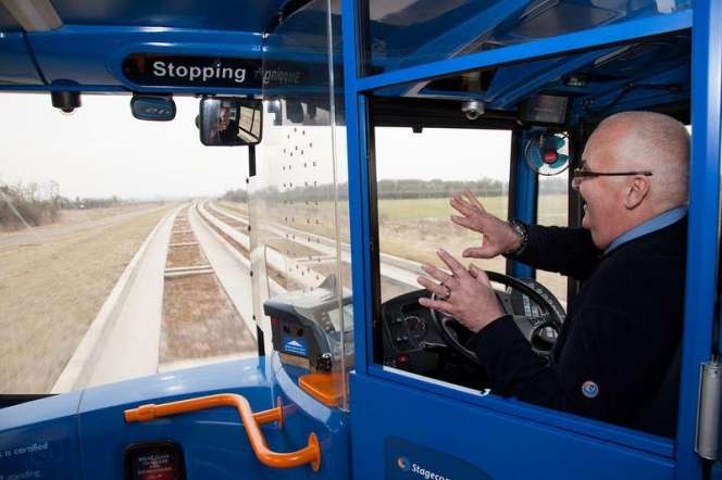 Pak Ahok, Coba Tengok Bus `Transjakarta` Inggris Ini