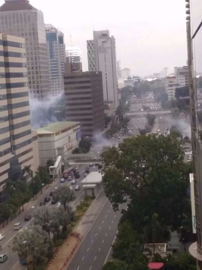 Foto-Foto Ledakan Bom Sarinah