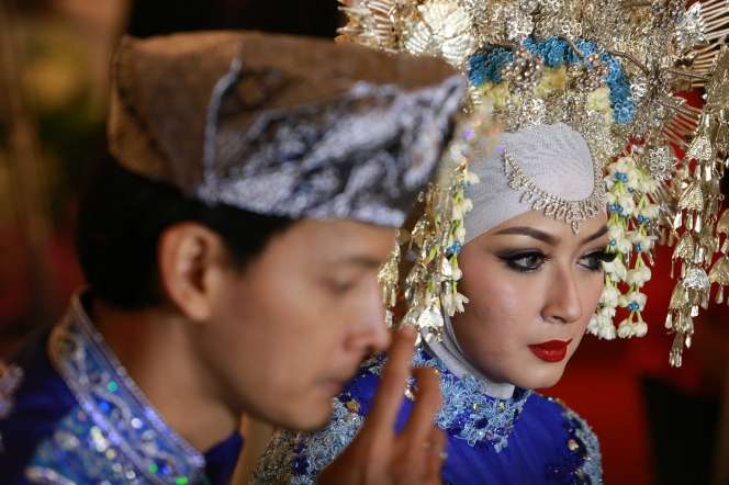 Foto Pernikahan Fedi Nuril Dengan Vanny Widyasasti
