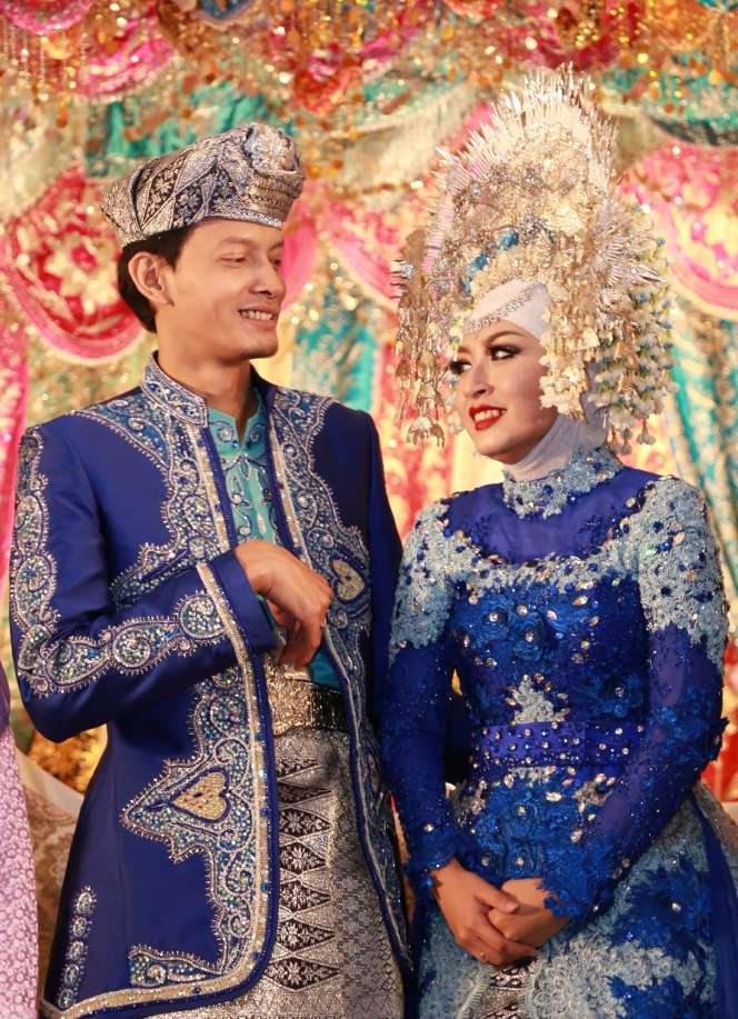 Foto Pernikahan Fedi Nuril Dengan Vanny Widyasasti