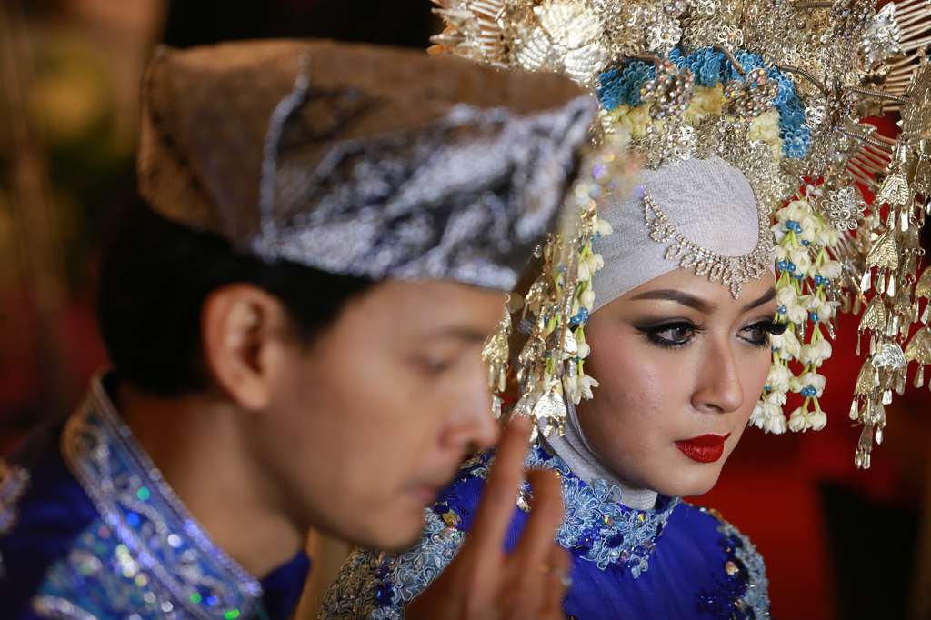 Foto Pernikahan Fedi Nuril Dengan Vanny Widyasasti