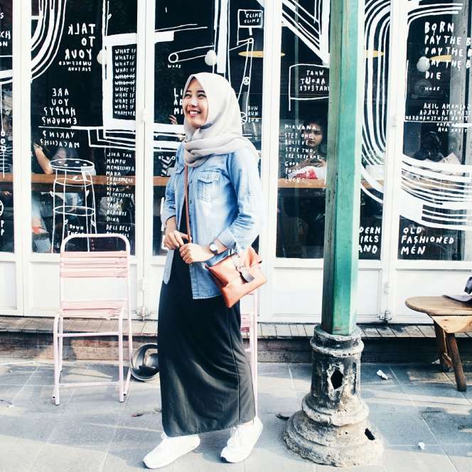 #HOTD: Nuansa Netral Anggia Mery Anjela