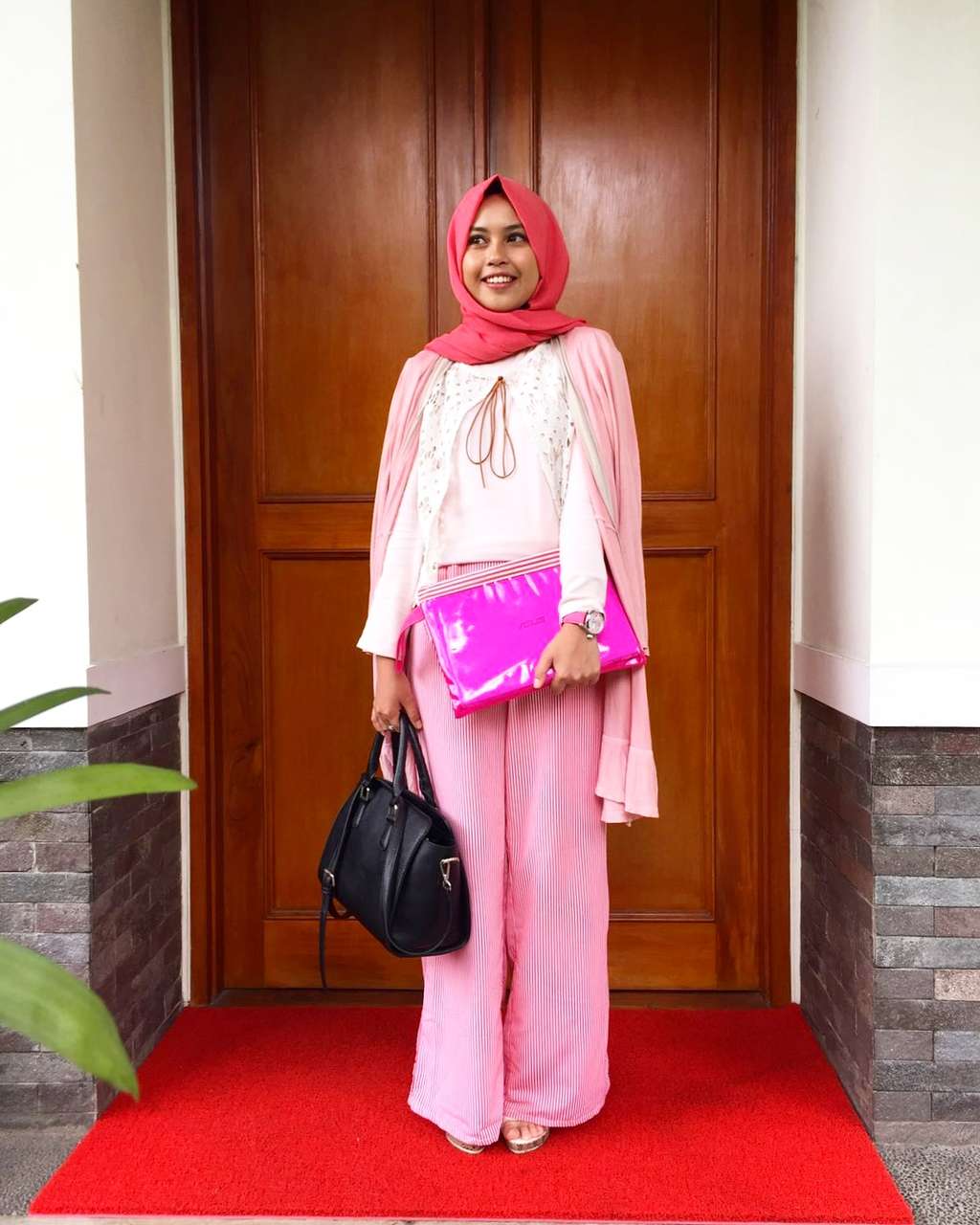 #HOTD: Paduan `Cape Blazer` Fina Ladiba
