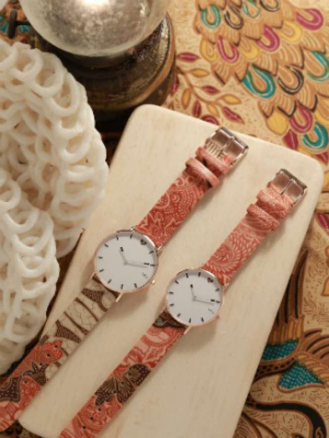 Ini Jam Batik Premium Pertama di Indonesia