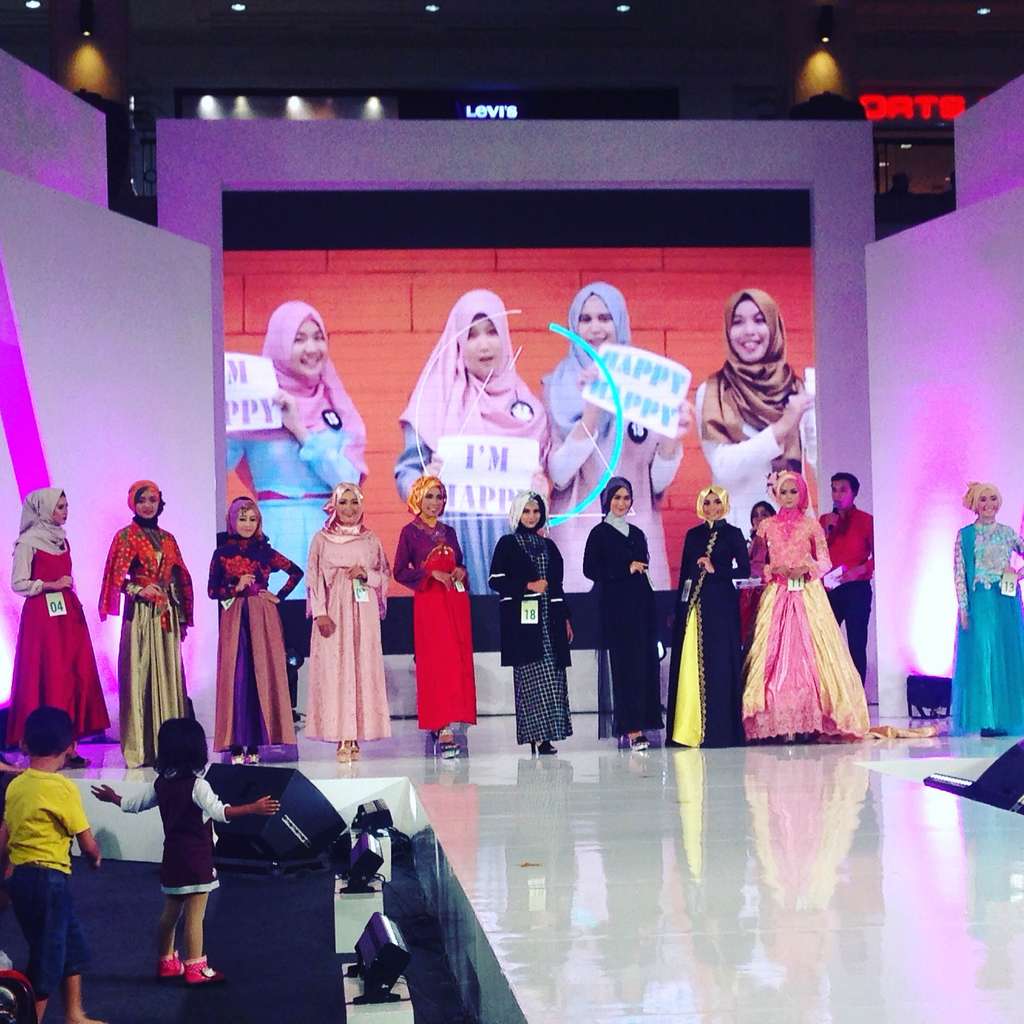 Momen Menegangkan `Dream Girls 2016 Goes to Yogya`