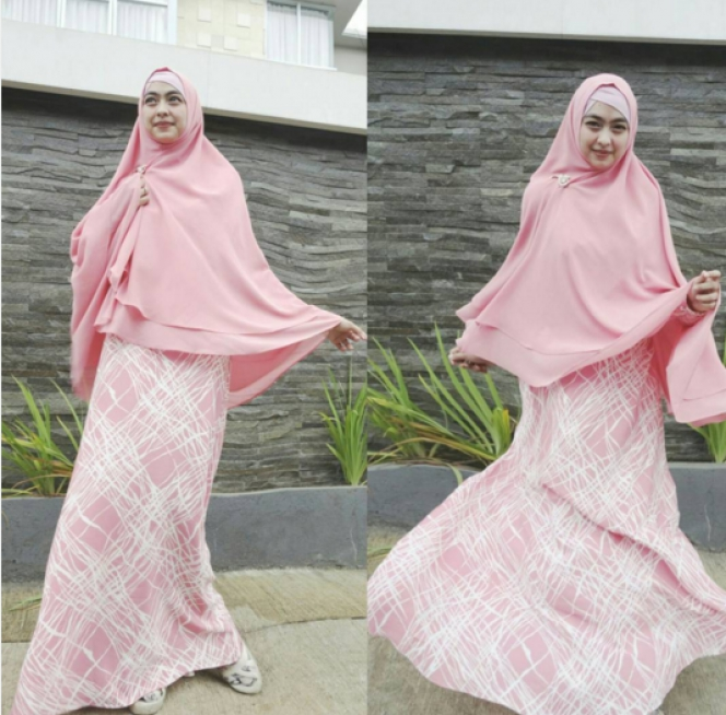 Bak Model, Inilah Pose Kakak Ria Ricis