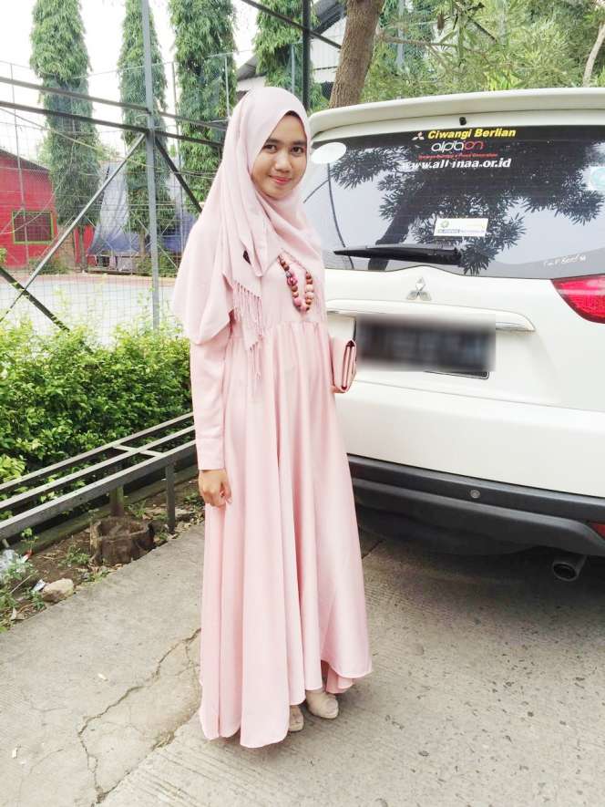 #HOTD: Nuansa Pastel Andalan Roudhotul Jannah