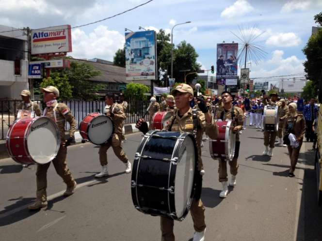 Alquran Raksasa Meriahkan Pawai MTQ Serang