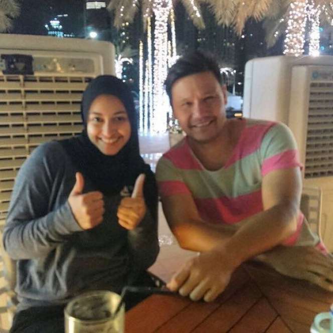 Siapa Sangka, Hijabers Cantik Ini Ternyata...