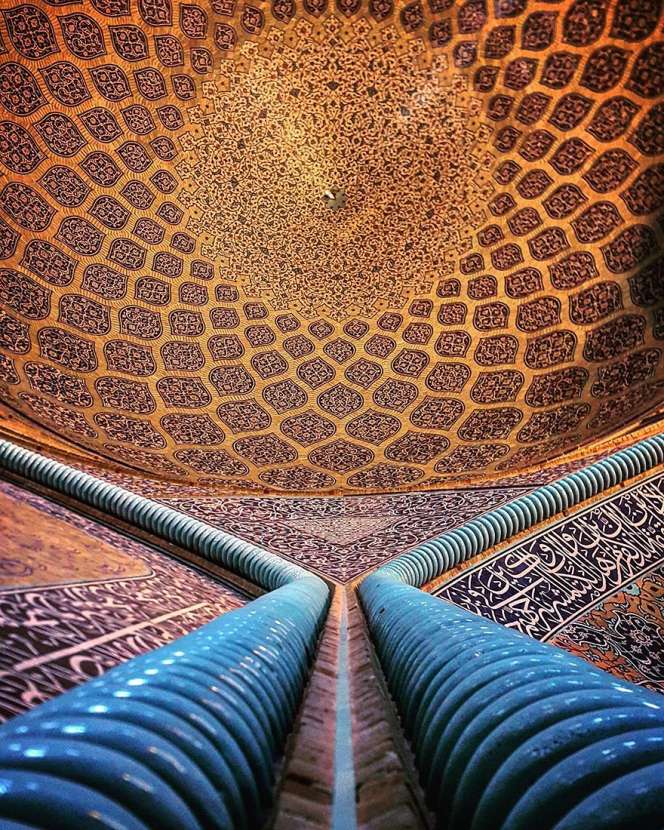Keindahan Arsitektur Masjid-masjid di Iran