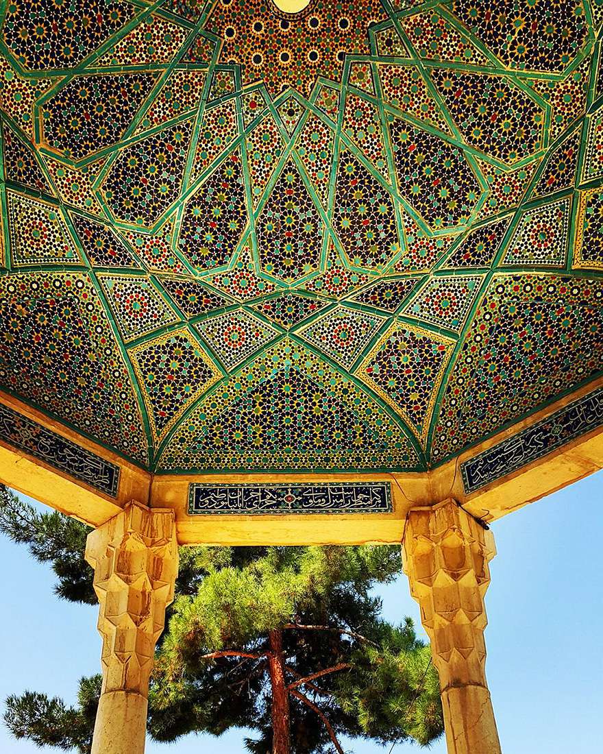 Keindahan Arsitektur Masjid-masjid di Iran