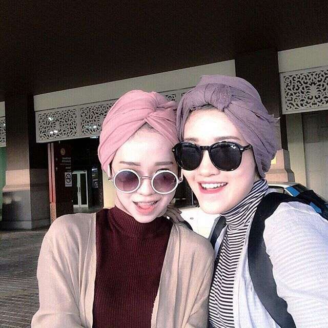 Cantikan Mana, Song Ji Hyo Atau...?