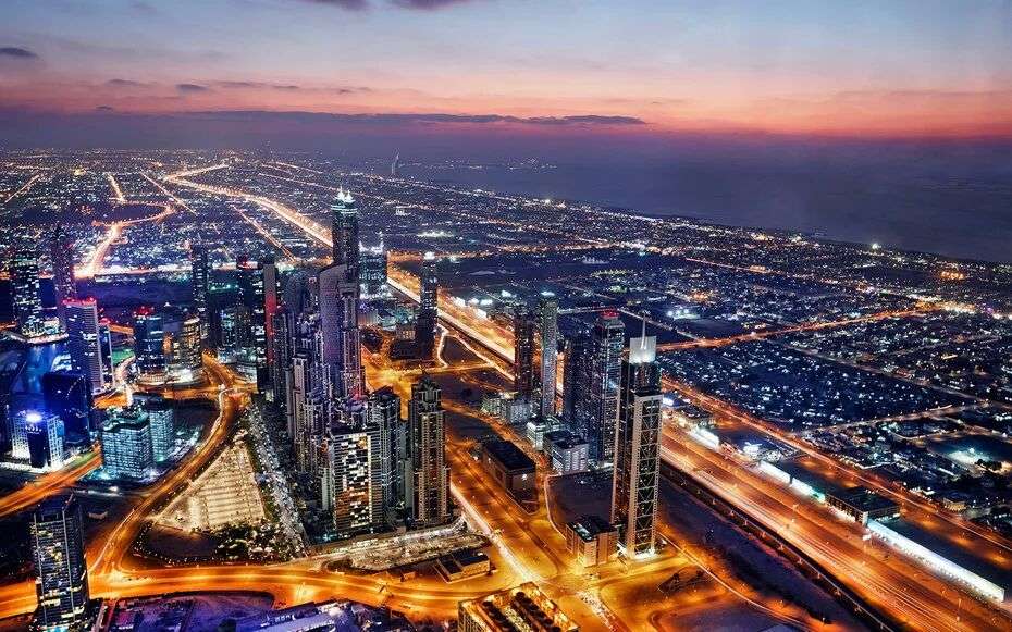 Deretan Foto Menakjubkan Dubai dari Atas Awan