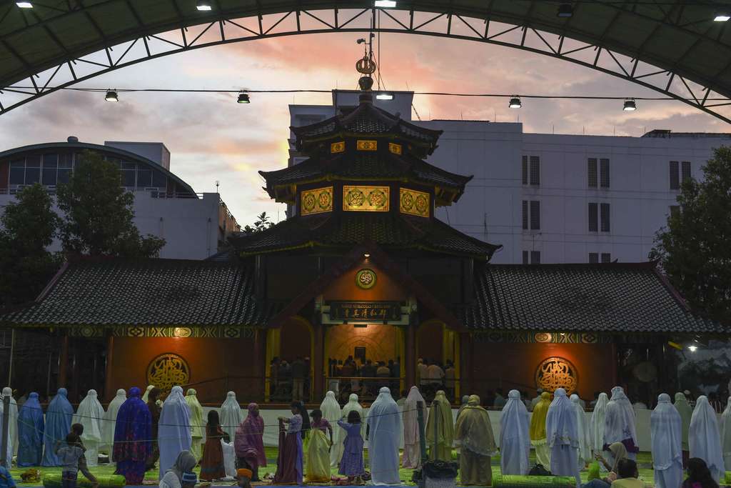 Momen Indah Buka Puasa Pertama
