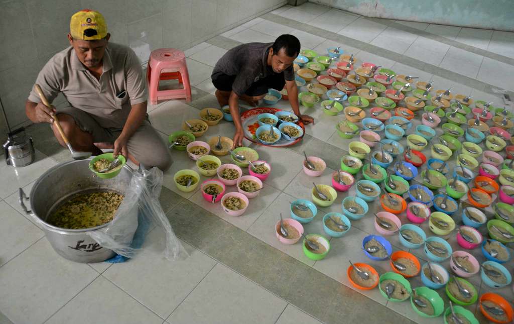 Nikmatnya Santapan Buka Puasa di Berbagai Daerah Indonesia