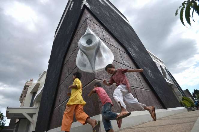 Deretan Masjid Bersejarah, Unik, dan Indah