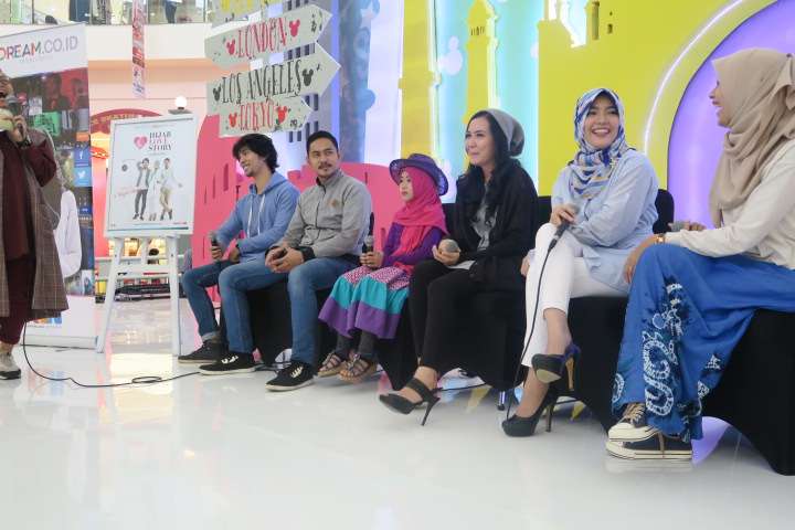 Ngabuburit Seru Bareng Artis Webseries #HijabLoveStory