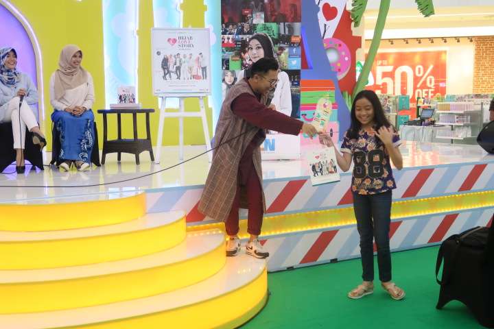 Ngabuburit Seru Bareng Artis Webseries #HijabLoveStory