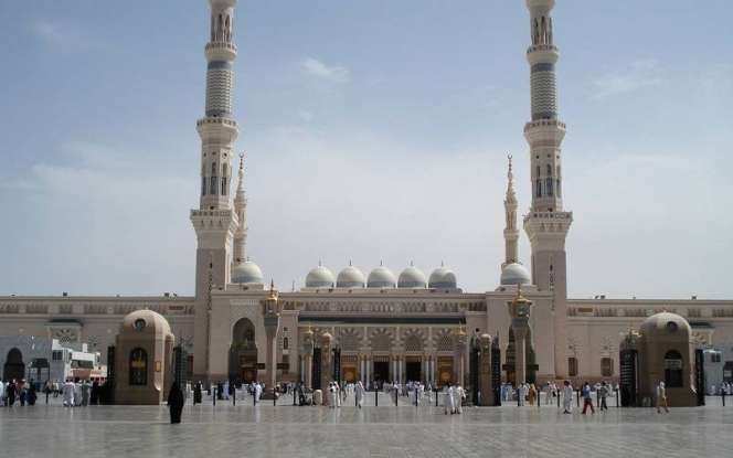 10 Masjid Termegah dan Terindah di Dunia