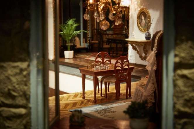 Rumah Boneka Ini Harganya Melebihi Rumah Asli