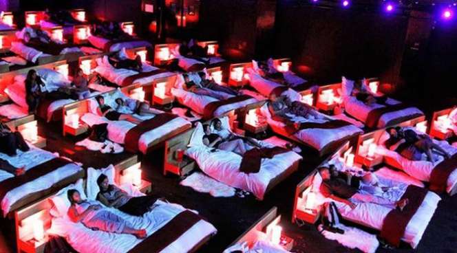 Sensasi Nonton di 9 Bioskop Terunik Sedunia