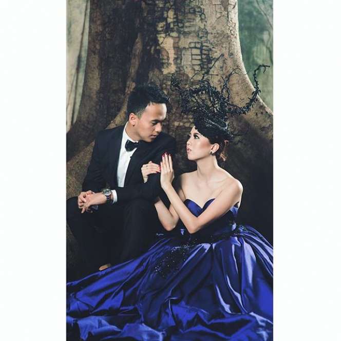 Mewahnya Resepsi Pengantin Tajir Surabaya Berhadiah Apartemen
