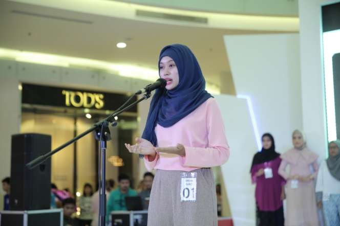 Kemeriahan Aksi 'Dream Girls' Surabaya 2016