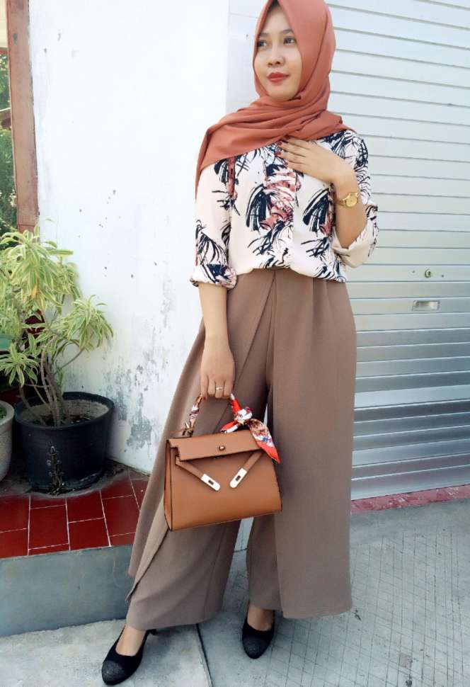 #HOTD: Nuansa Cokelat Melanda Hijab Yoana Ayu