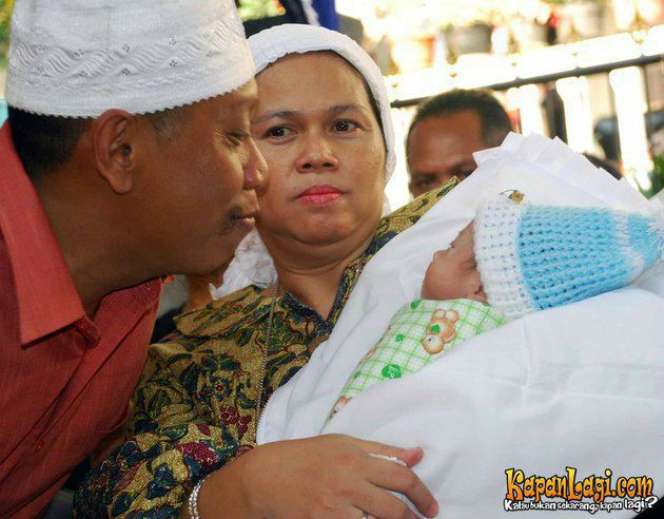 Foto Kenangan Tukul Bersama Susi `Similikiti`