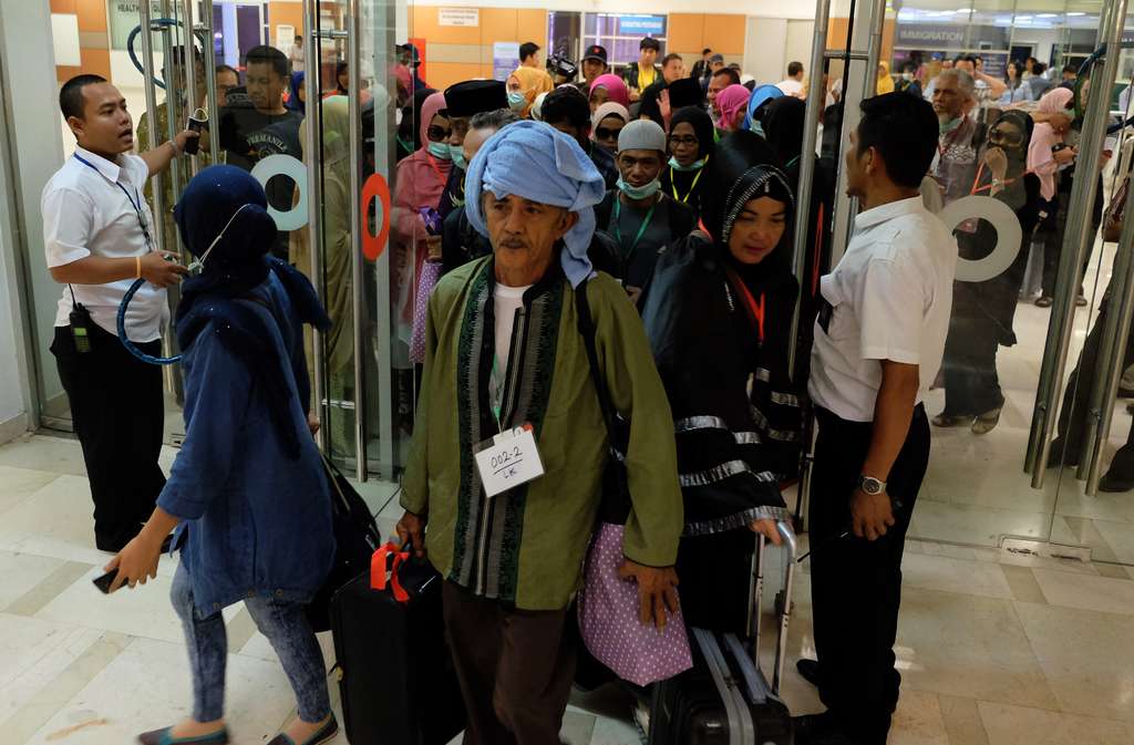 Tangis Haru Calon Haji Korban 'Haji via Filipina'