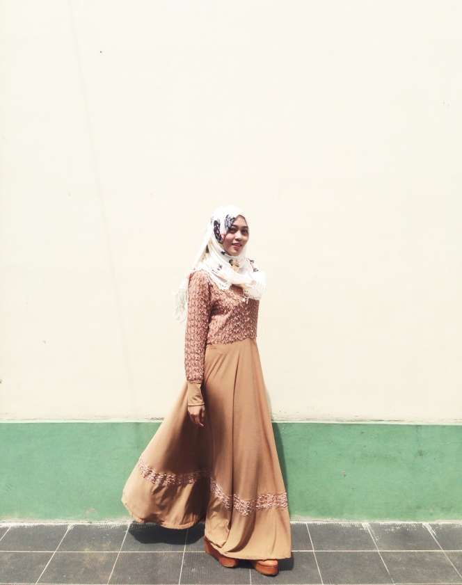 #HOTD: Referensi Dress Tampilan Anggun Aryani Putri