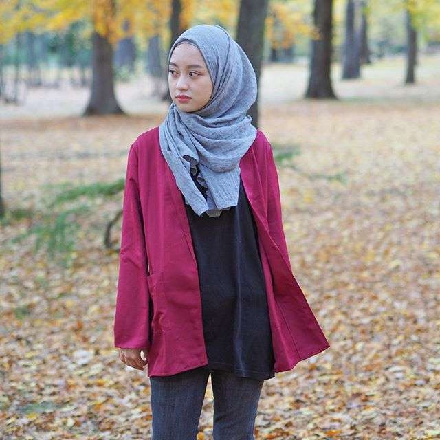 Cantiknya Hijabers Kembaran Kim Ji Won (DOTS)