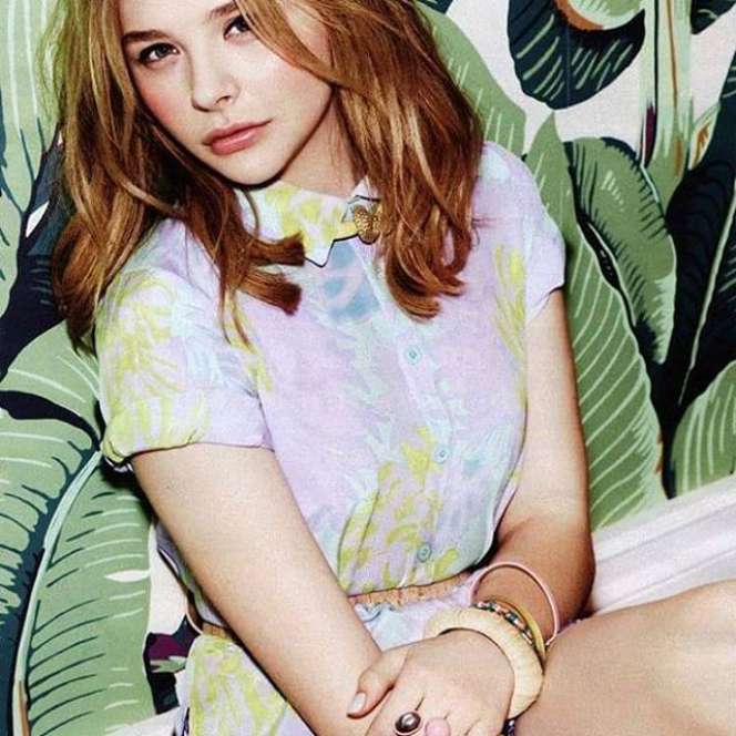Netizen Heboh, si Cantik Chloe Moretz Punya 'Kembaran'