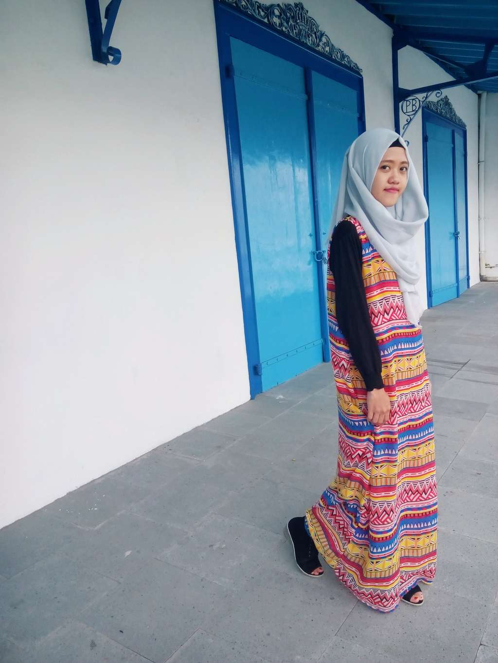 #HOTD: Permainan Banyak Warna Bikin Dhani AF Ceria