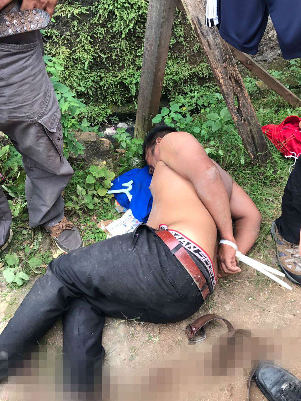 Foto Penangkapan Pelaku Pembunuhan Sadis Pulomas