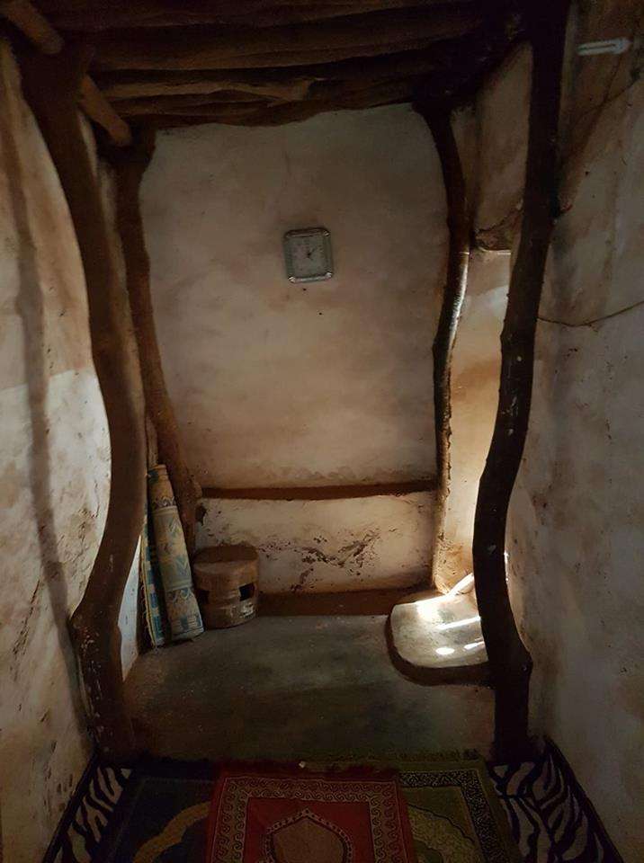 Intip Keindahan Mesjid Tertua di Ghana, Terbuat dari Lumpur