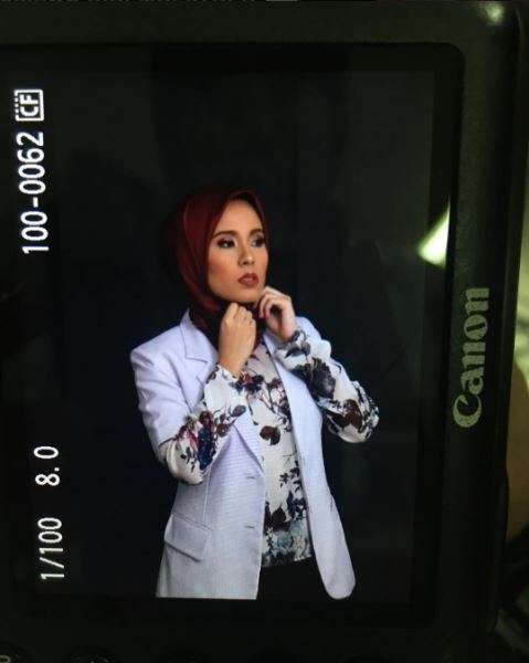 Ingat 'Si Tomboy' Bulan? Kini Dia Hijaber Cantik!
