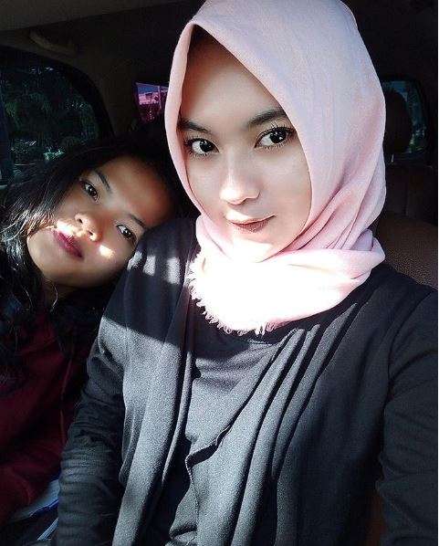Hijabers PNS Cantik Ini Bikin Hati Kaum Adam Meleleh