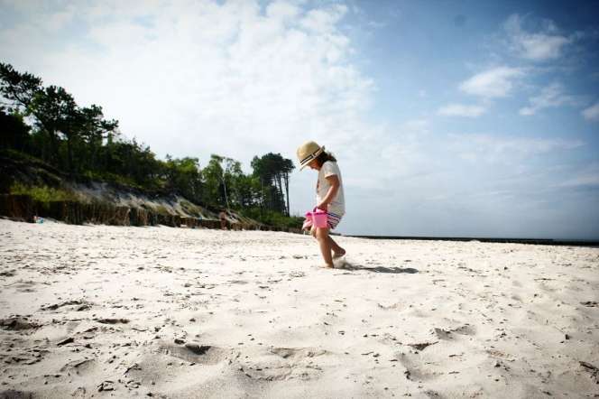 Bikin Iri! Serunya Perjalanan 9 Negara Zazu Si Traveler Cilik