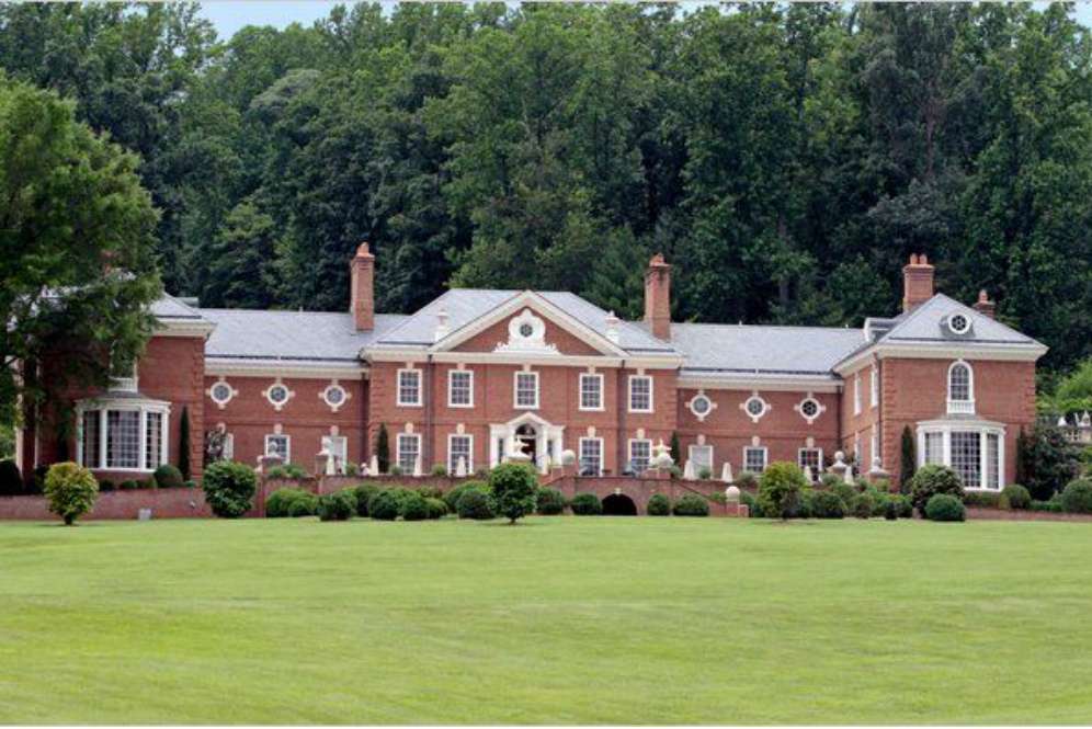 Lihat Deretan Koleksi Rumah Mewah Milik Donald Trump