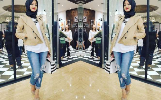 #HOTD: Tampilan Kasual Linda Kayhz dengan Blazer