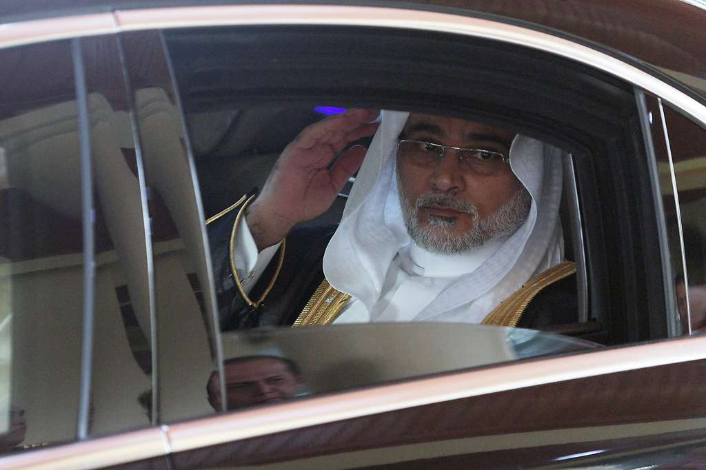Kesibukan Menyambut Raja Salman