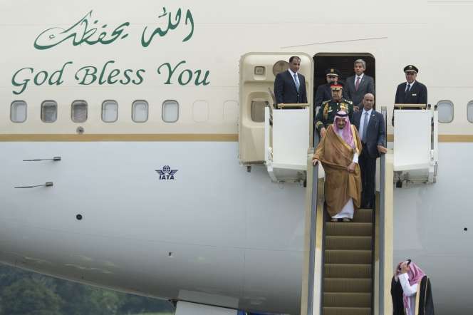 Detik-detik Kedatangan Raja Salman di Jakarta